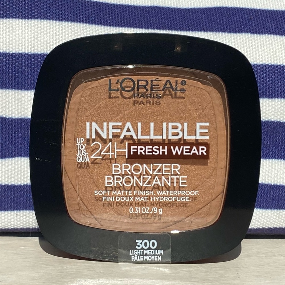 ✌🏼3/$30✌🏼L’Oreal Paris Infallible 24H Fresh Wear Bronzer - 300 Light Medium